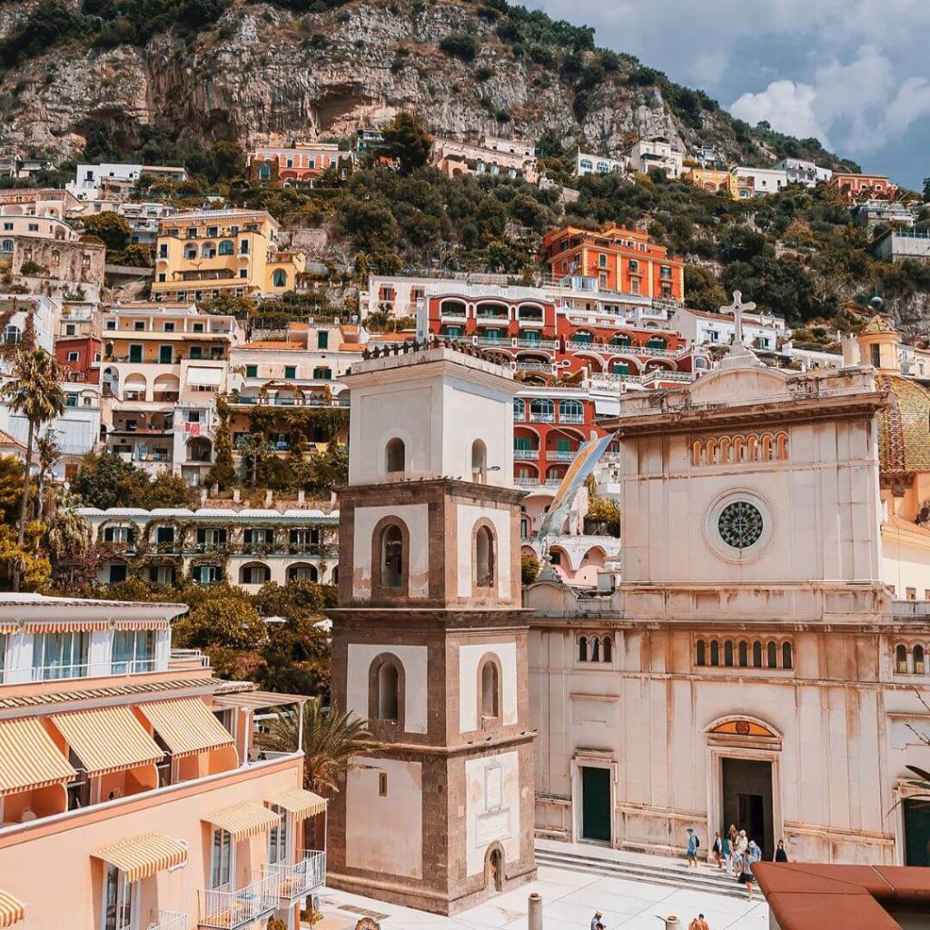 A Walk Through Time: Sorrento’s Historic Villas Between Nature and Elegance