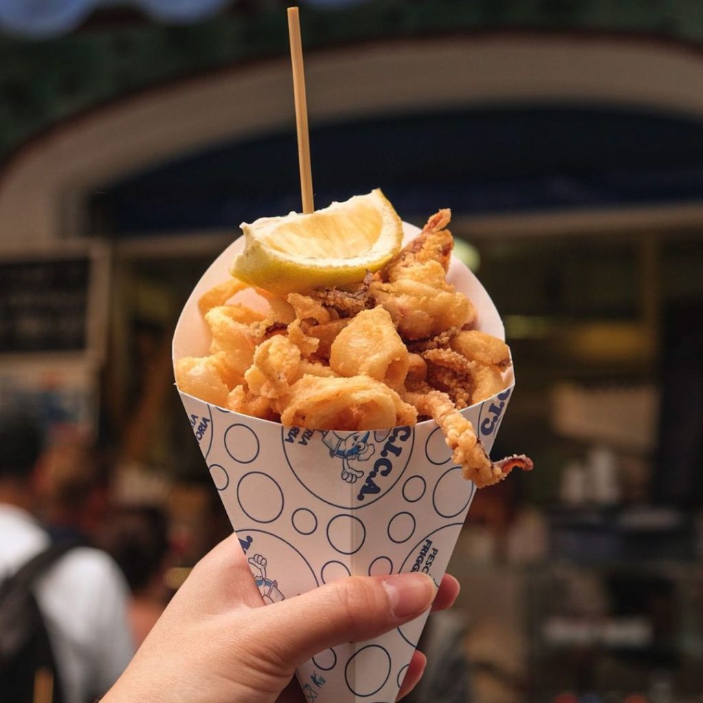 Best Bakeries and Local Ovens to Try Sorrentine Specialties