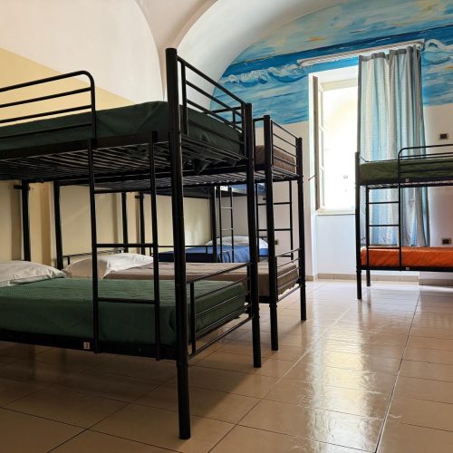 SEA- CAMERATA DA 12 POSTI LETTO (5)