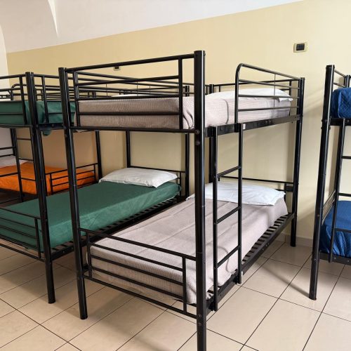 SEA- CAMERATA DA 12 POSTI LETTO (8)